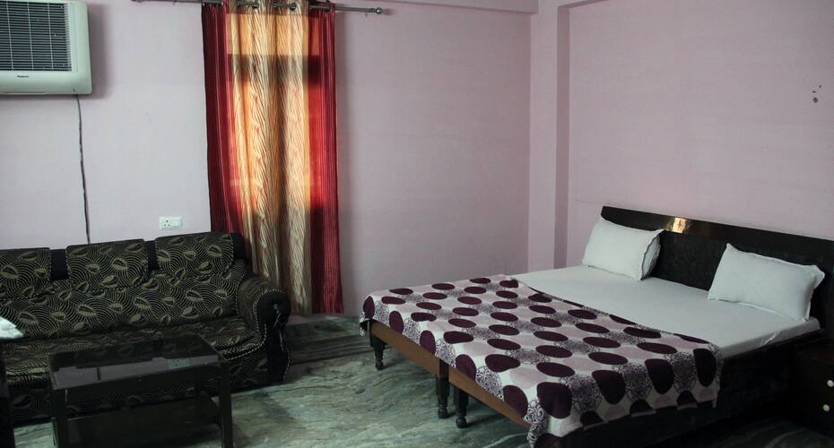 Sapphire Residency NOIDA, Noida 5